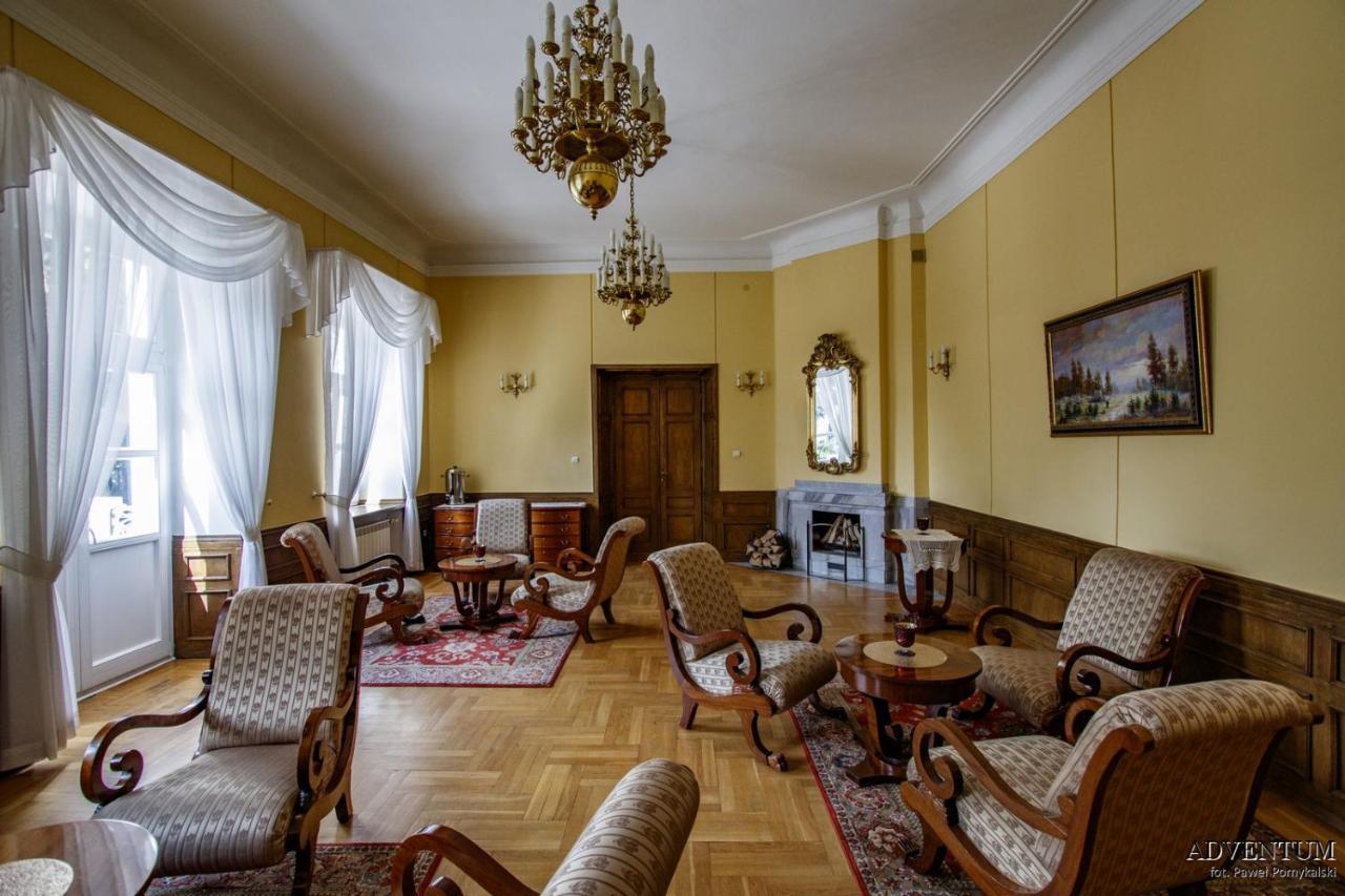 Palac Pod Kampinosem - Blisko Warszawy Leszno  Bagian luar foto